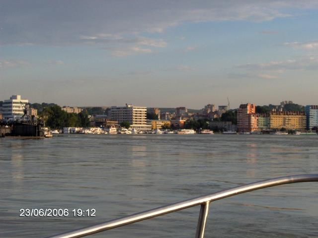 delta rosu 2006 - im000314.JPG